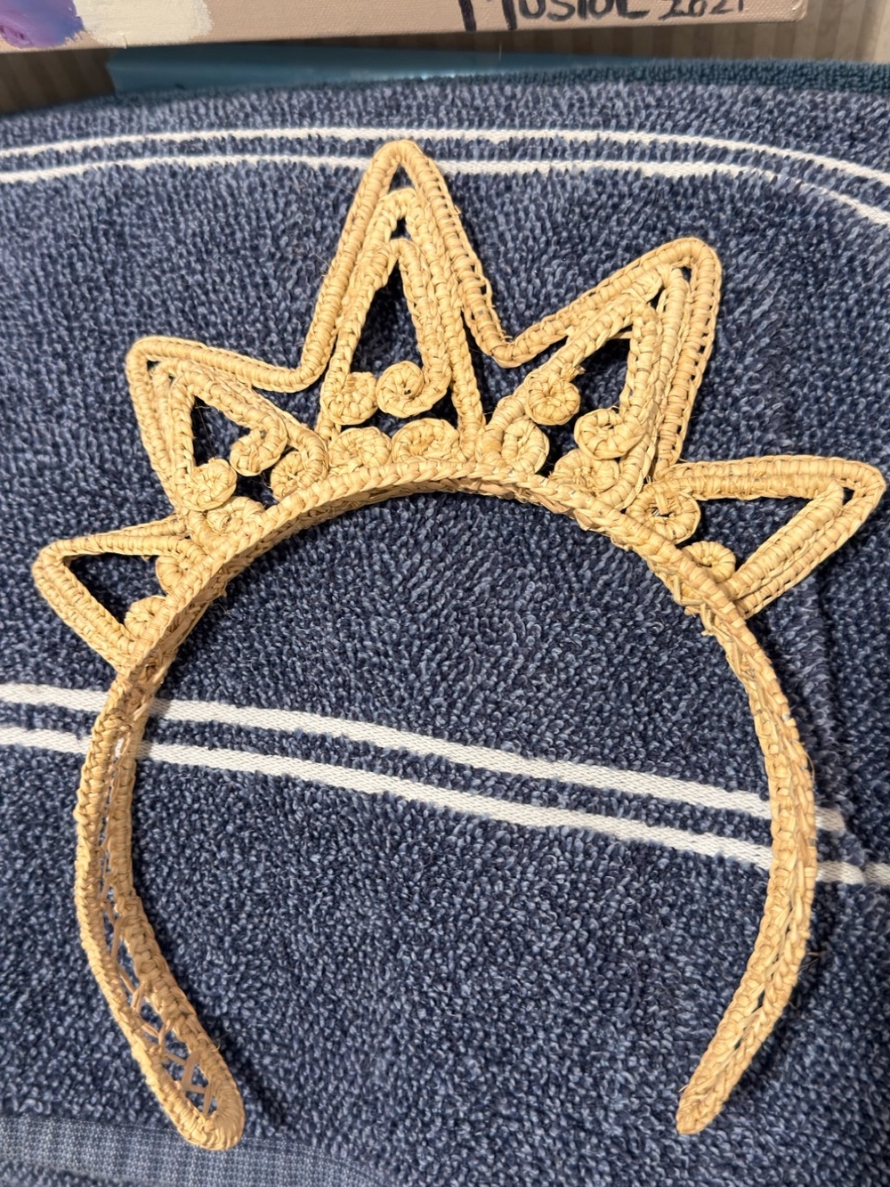 Woven Straw Crown Headband - Natural Tan. Fun and cool 😎